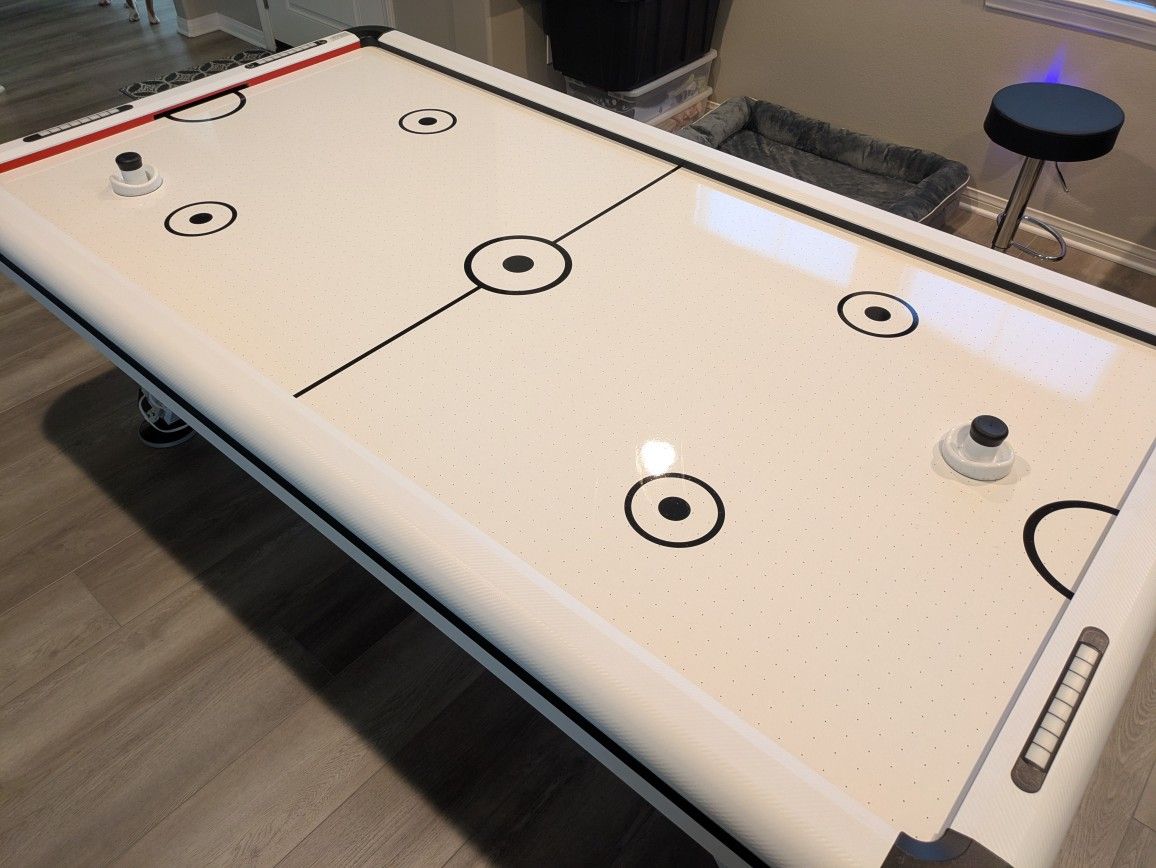 Air Hockey Table
