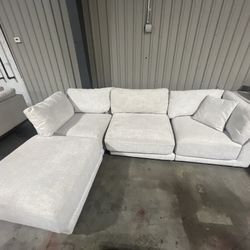 Dayna 4 Piece Modular Couch