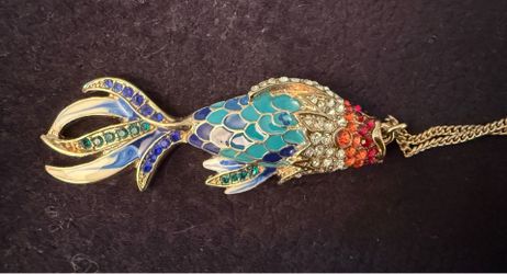 Vintage Goldtone Enamel Rhinestone Japanese Koi Fish Pendant Necklace