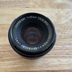 FUJI XF 35mm f/1.4 R