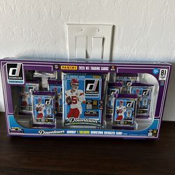 2025 Panini Donruss Football Costco Bundle Box