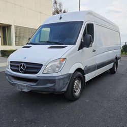 2011 Mercedes-Benz Sprinter