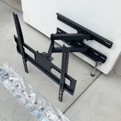 $25 (New) Full motion 32-55” tv wall mount swivel tilt vesa 400x400mm, max load 99 lbs