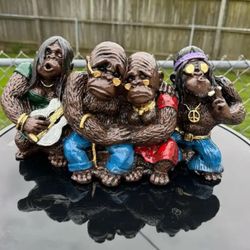 The Hippie Monkees Statue