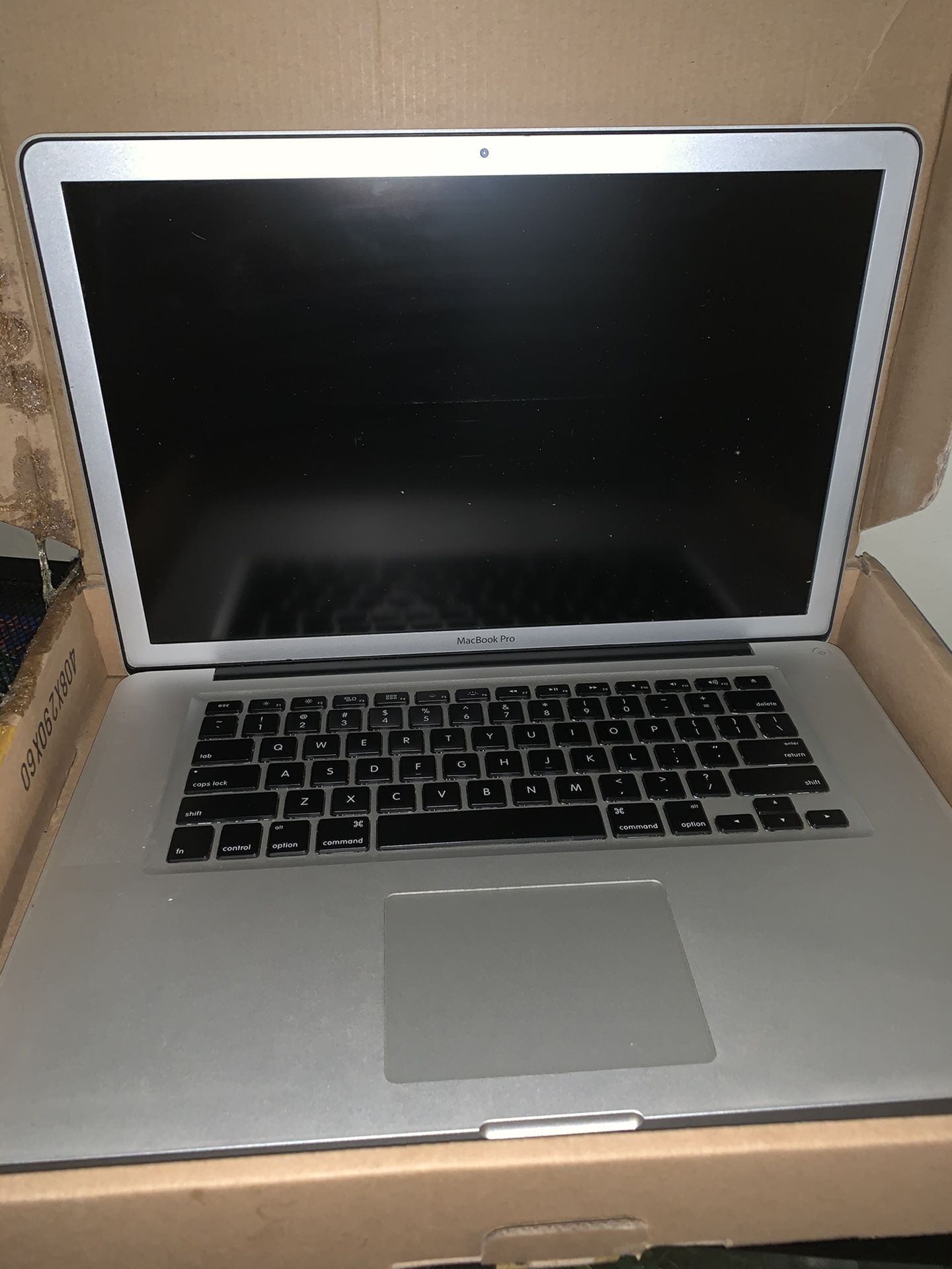 MacBook Pro 2.4GHZ 2010 Model