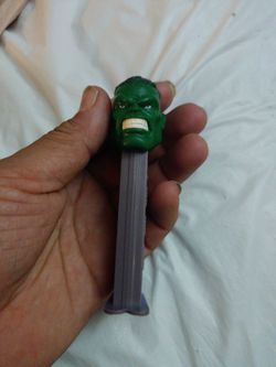 2009 incredible hulk pez marvel
