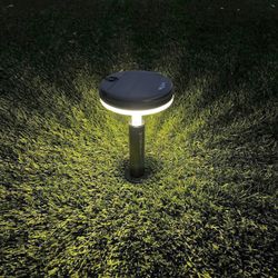 New In Box 4 Pc LED Solar Garden Light