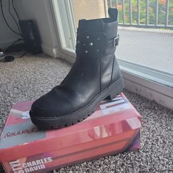 Girl's Boots