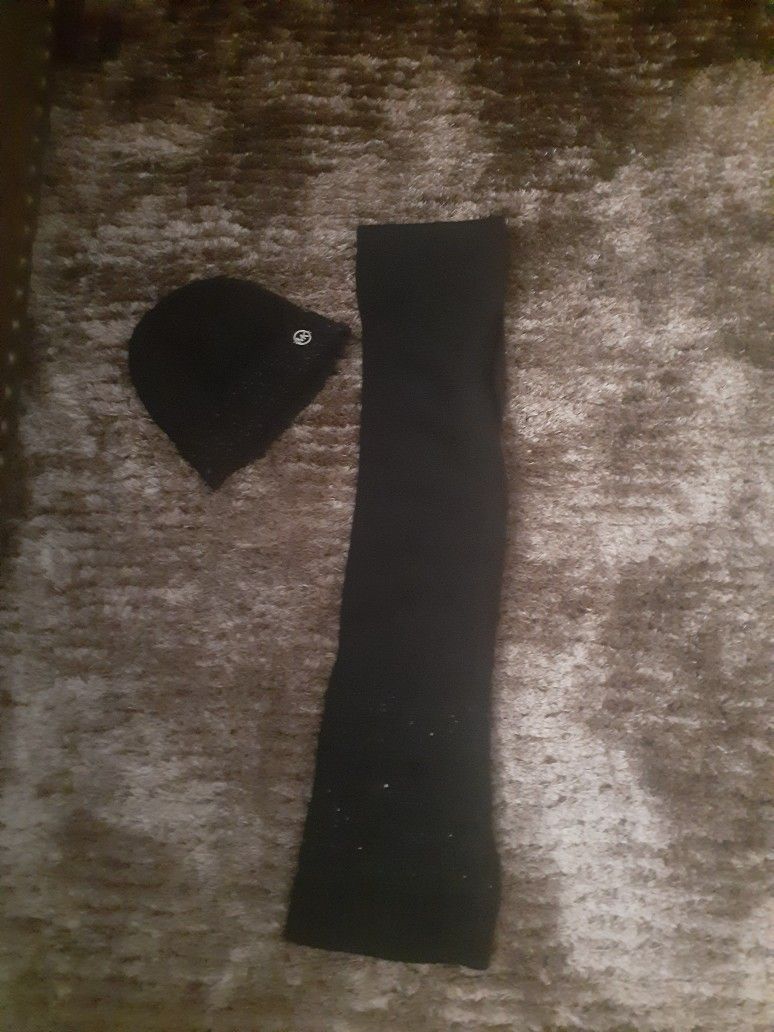 MK MICHAEL KORS Scarf & Beanie Set