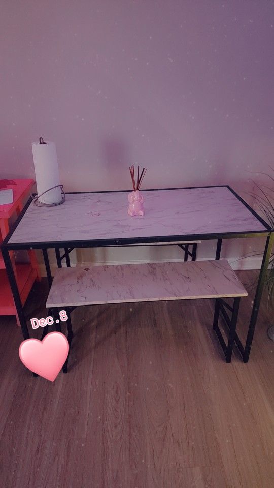 Apartment SIZE Kitchen Table