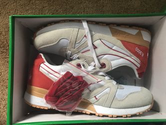 Diadora N900