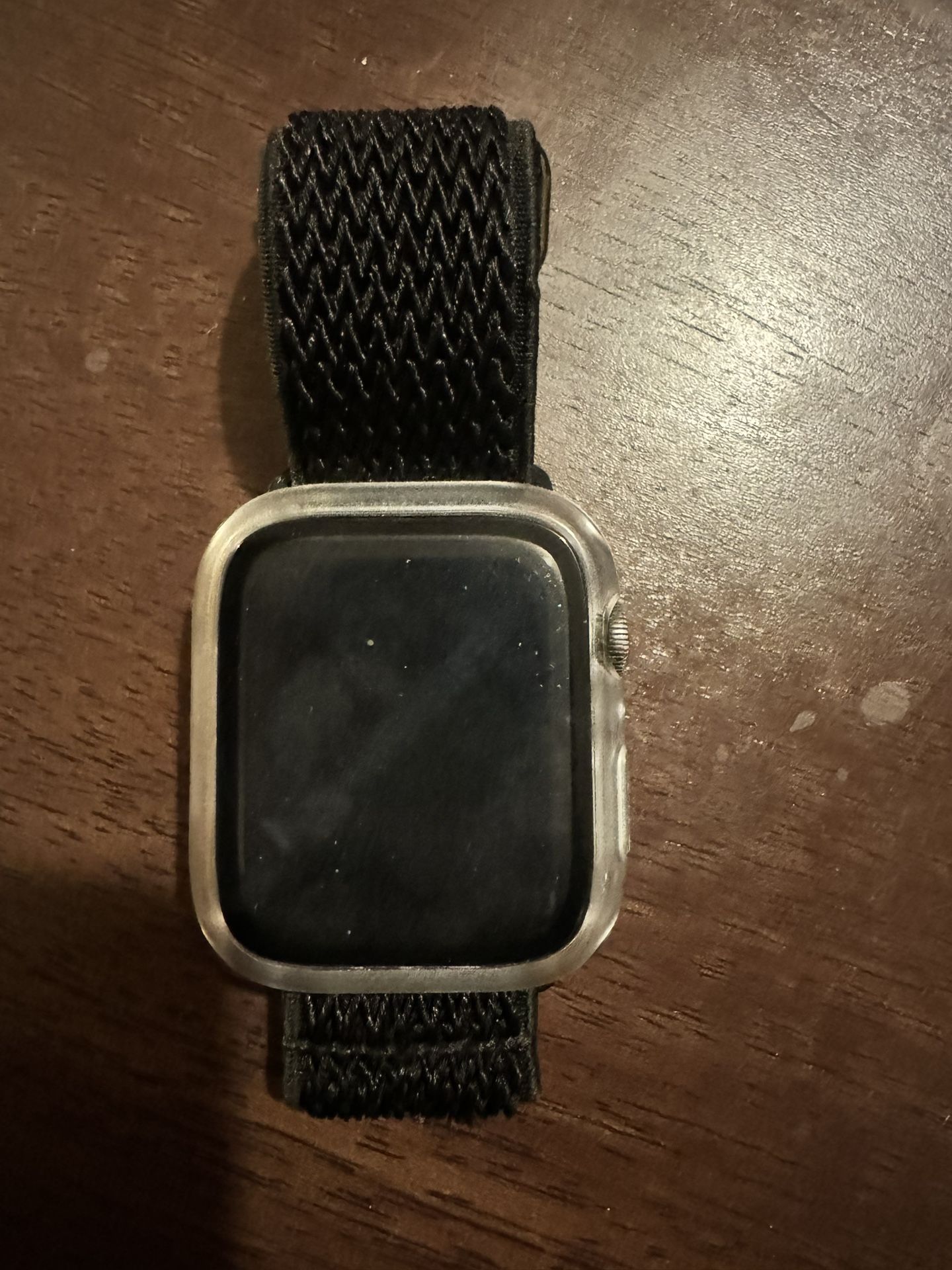 Apple Watch SE First Generation 