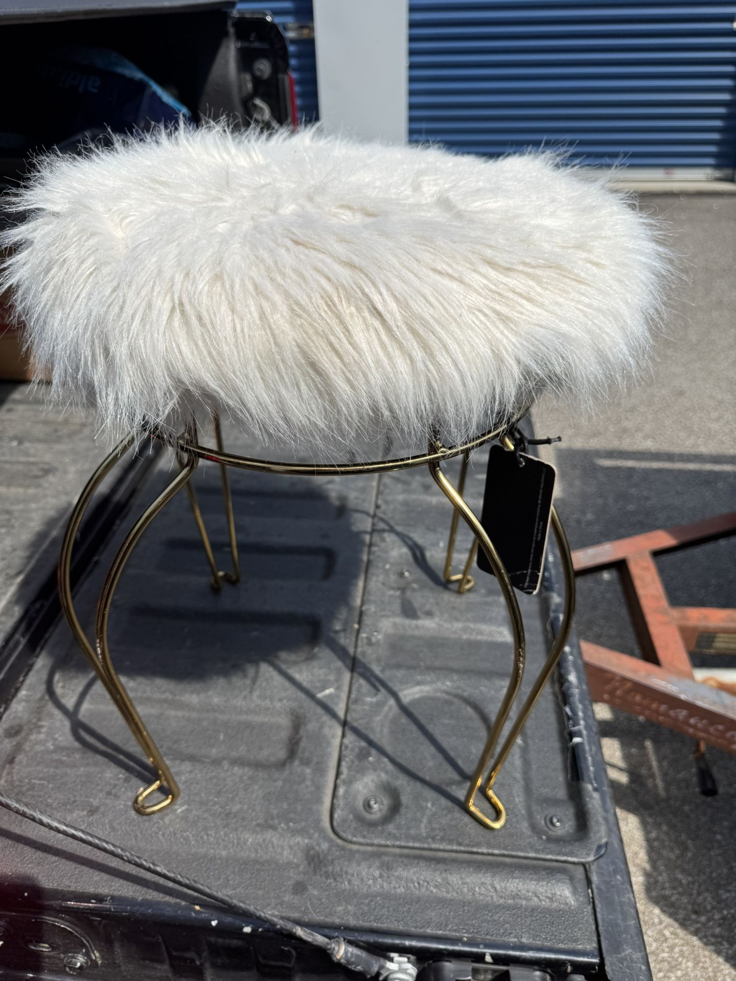 Bebe Faux Fur Vanity Stool Chair 15 1/2” wide 15 1/2 “ deep 18” tall