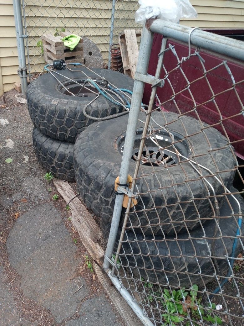 Ford F150 Wheels Tires