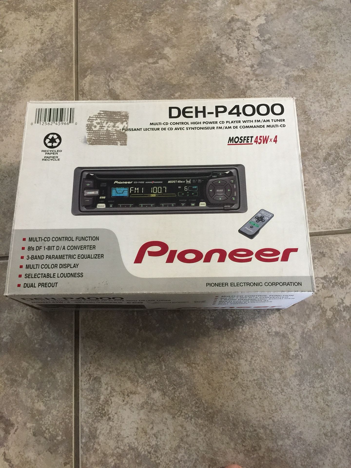 Pioneer DEH-P4000 car radio