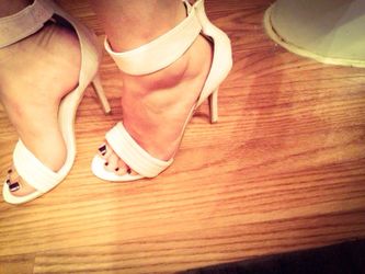 One strap shoe