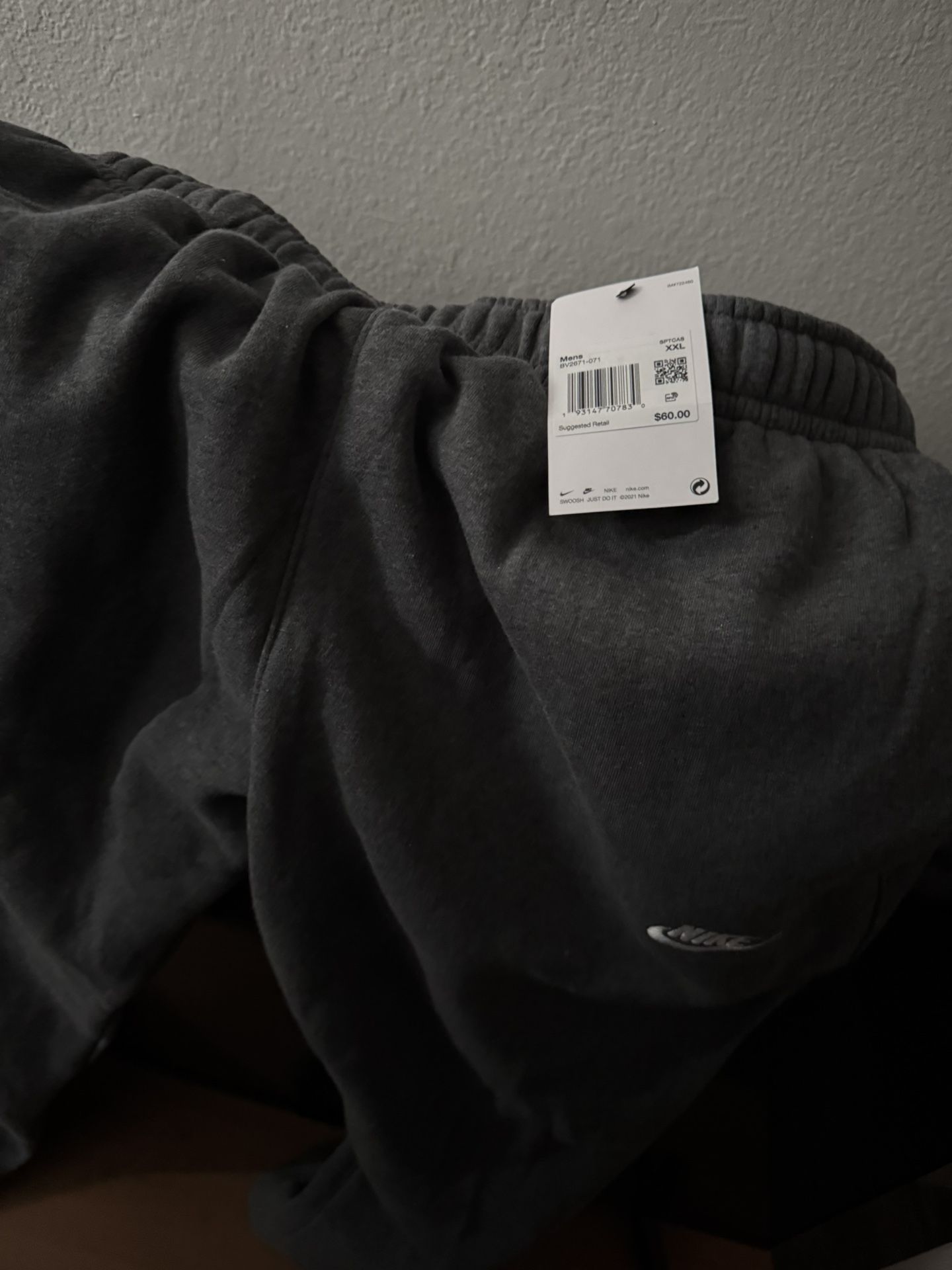 50 Each New Nike Joggers 2X