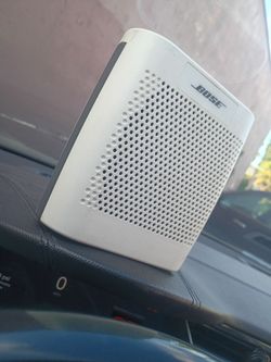 Bose Bluetooth speaker 🔊
