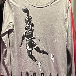 Nike Jordan DRI FIT Long Sleeve Shirt Grey Boys L(12-13)