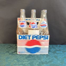  Vintage Swirl 16oz Pepsi Bottles 