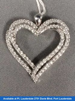 Symbol Pendant - White Gold 10k (.417) 2.9 grams