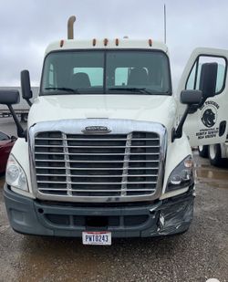 2014 Freightliner Cascadia 125