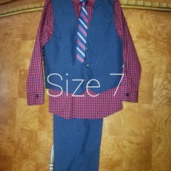 Boys Size 7 Suit