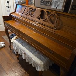 Free Piano