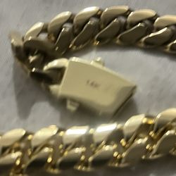 14k Cuban Gold Plated Chain Comes With Bracelet And Ring