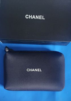 Channel Beauty Pouch