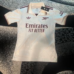 Arsenal Soccer Jersey 