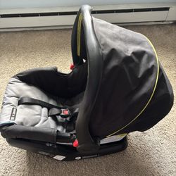 Graco Car Seat with Base