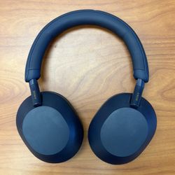 Sony WH-1000XM5 Midnight Blue Noise Canceling Headphones