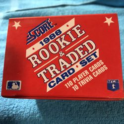 Baseball Cards:  1988 Score Rookie & Traded Factory Set