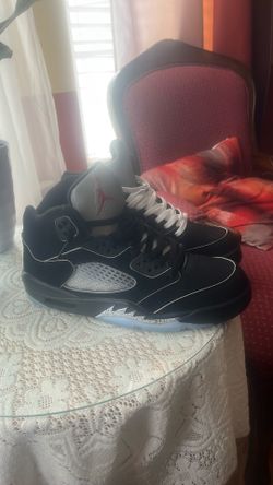 Retro Black Metallic 5’s