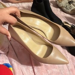 Micheal Kors Heel 