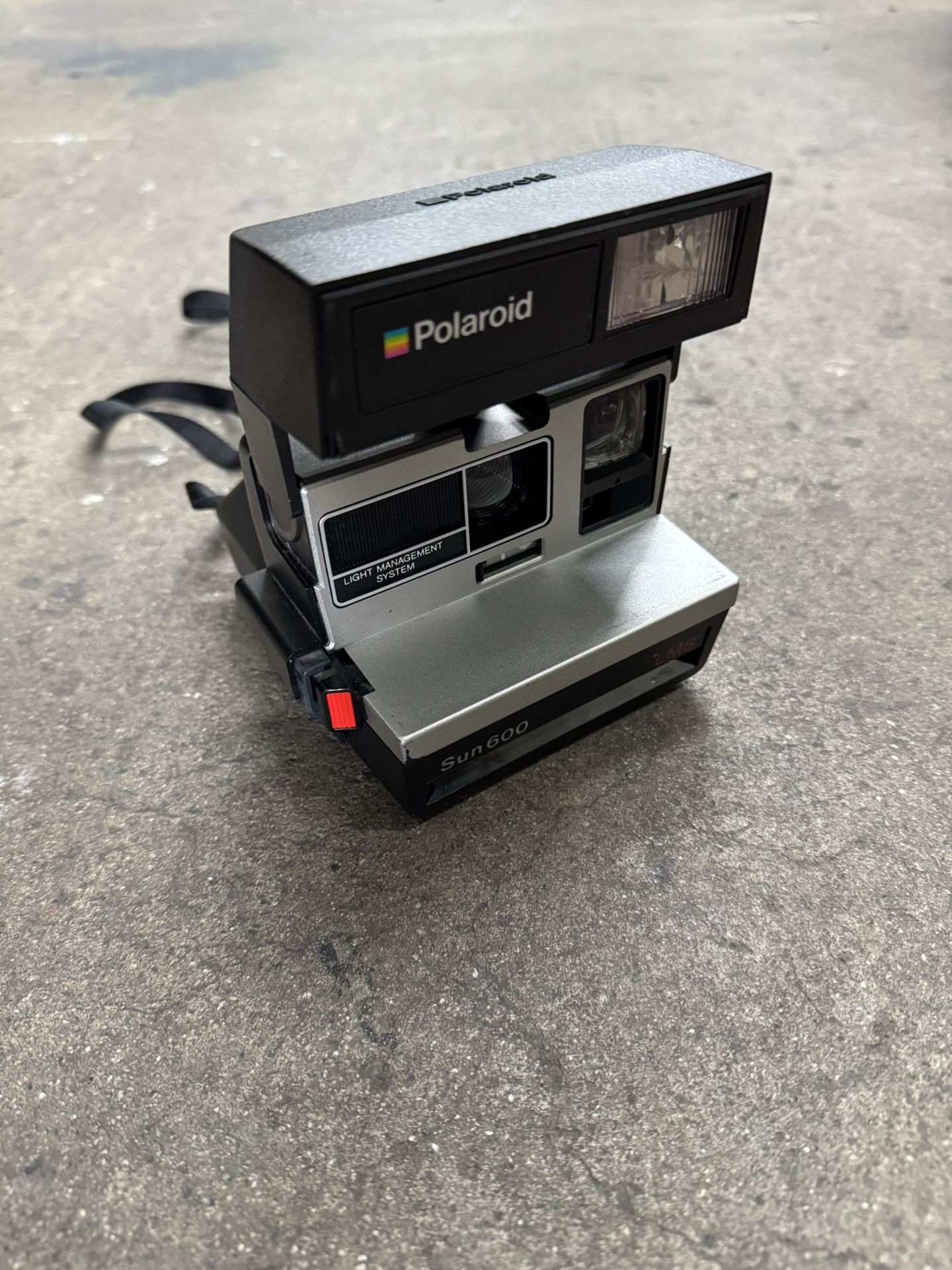 Vintage Polaroid Sun 600 Film Camera