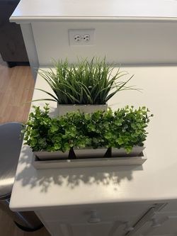 Bathroom decorations