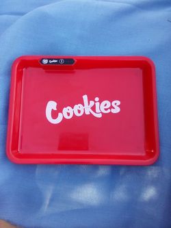 Red Cookie Tray, Charges up and Glows!