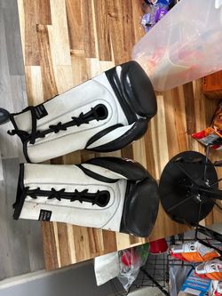16oz boxing gloves