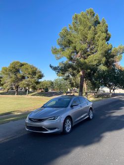 2015 Chrysler 200 – Clean Title – 119k Miles