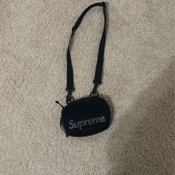 Supreme SS20 Cordura Shoulder Bag