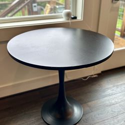 Metal Circular Table 
