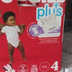 HUGGIES SIZE 4 BOX NEW $55 ,OR 1 PACK $20 60 DIAMPERS 
