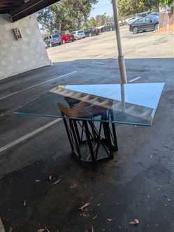 Dining room table glass top
