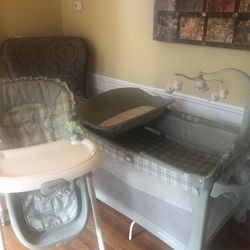 Playpen, High chairs 