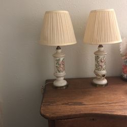2 Vintage Lamps