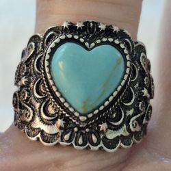 Silver Fake Turquoise Heart  Unique Ring- Sz7
