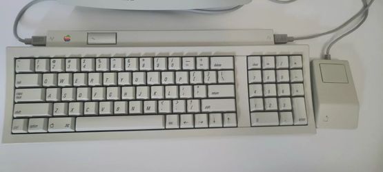 Apple Macintosh Classic Ⅱ M4150 $_57.JPG?set_id=880000500F