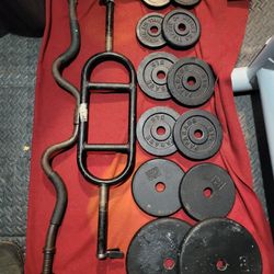 1" HOLE  EZCURL BAR  TRICEP BAR WITH. 85LBs.  
2-20s.  2-7.5s.  4-5s. 2-3s  2-2s
11525 S HALSTED DUNKIN DONUTS/
7111.S WESTERN WALGREENS 
90$  CASH ON